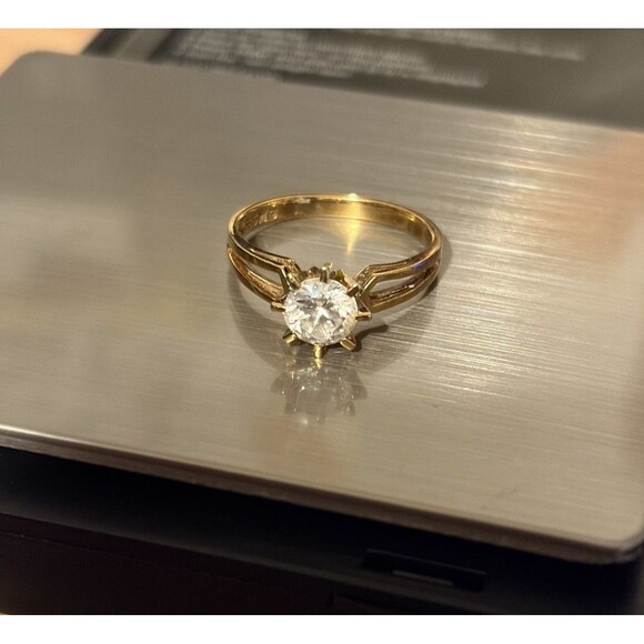 Mg Jewelry - 14K Yellow Gold Ring Cubic Zirconia Solitaire Engagement Size 6 585 Vintage